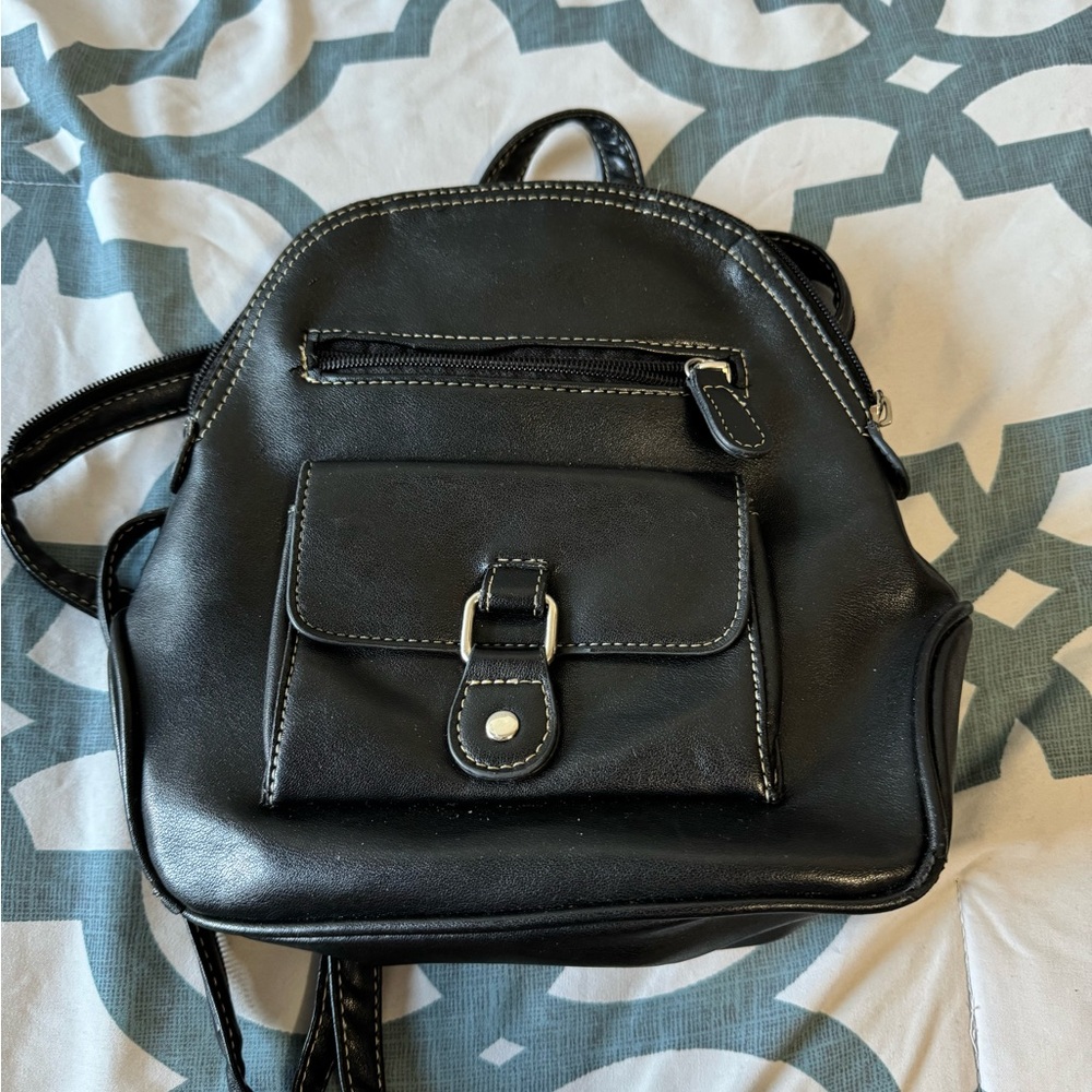 Lot of 5 purses - Picture 14 of 16